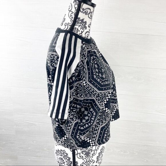 Adidas Jersey Printed Kaleidoscope Cropped Top - Picture 5 of 9